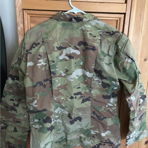 Female Military OCP Blouse size 33 Short - Picture 2 of 6